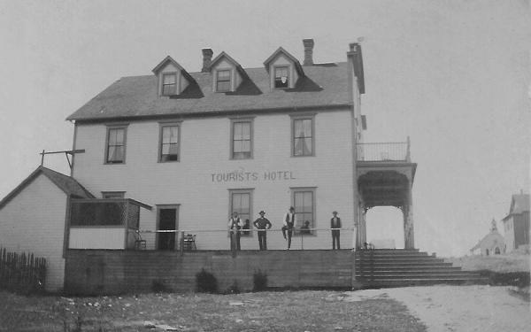 Bird Rock Hotel - Historical Photo