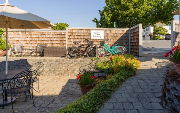 Bird Rock Hotel, Friday Harbor, Washington